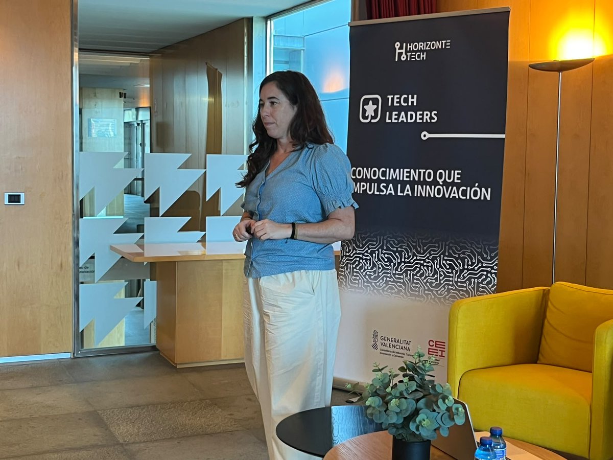 CEEICastellon's tweet photo. 🚀 #TechLeadersIA ya está en marcha.

Tras una primera sesión dedicada a identificar oportunidades de IA, el 6 de octubre abordaremos cómo implantarla con criterio, control y responsabilidad.

📍 CEEI Castellón
👉 https://t.co/s8odb8d09G
#IA #Innovación https://t.co/o6ty6UtyGM