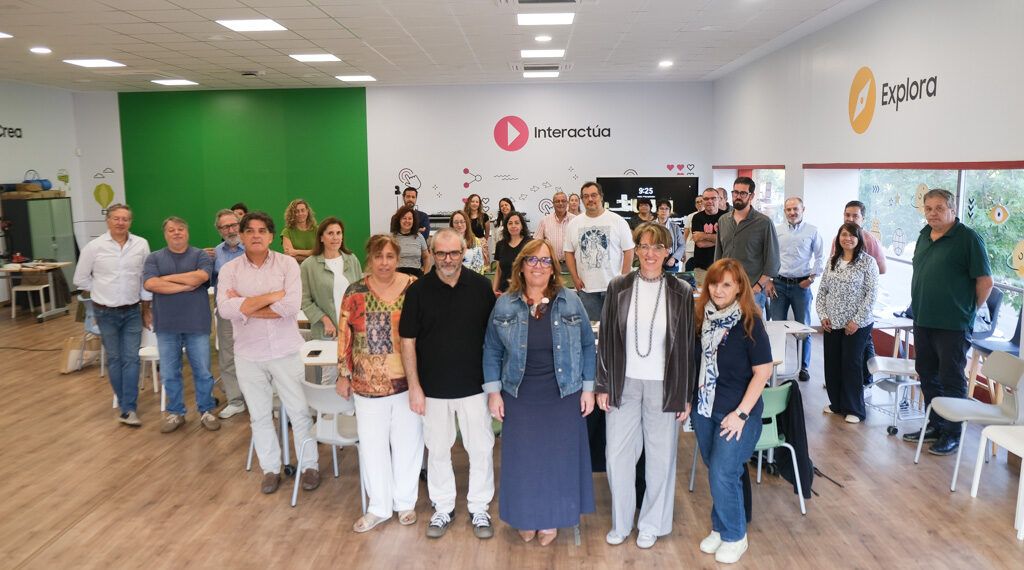 CLMpressDigital's tweet photo. Castilla-La Mancha refuerza la formación de sus técnicos en materia de protección del https://t.co/GNAmxL9tSp #CastillaLaMancha #refuerza #formación #sus #técnicos #materia #protección #patrimonio #cultural #frente #danas #incendios #otros #fenómenos #extremos https://t.co/H0Hfa9AGfH