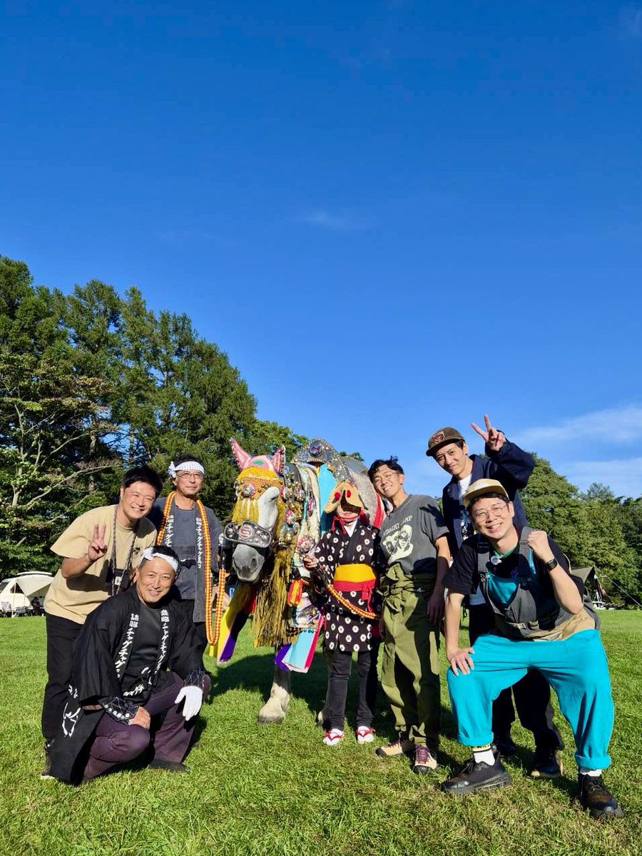 Smallbasecamp's tweet photo. 最高に盛り上がった「みんなでキャンプ」
参加者の熱量が物凄く、主催のこちらも圧倒されるくらい楽しんでおられました！
チャグチャグ馬コや飲食・物販ブースも大人気！
夜の部は更に燃え上がりました🔥
みんキャンにご参加頂きありがとうございました😊
次回の開催「あると思います」
使っちゃった🤭 https://t.co/whtcG7vXsh