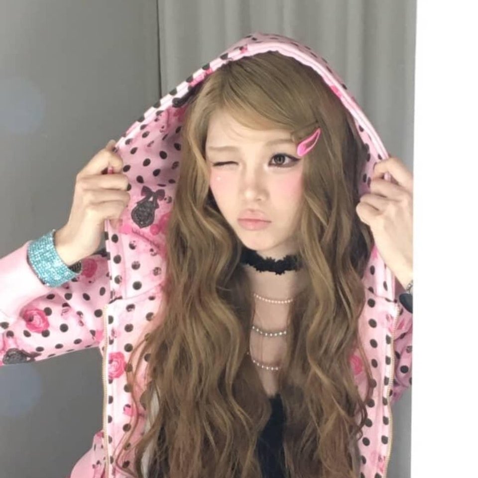 yyuxha's tweet photo. ⠀⠀  ⠀⢀⣠⣶⣶⣆⠀⠀⠀
⠀⣠⣤⣤⣤⣴⣿⣿⣯⣵⢟⠀⠀⠀
⢸⣟⣉⣉⣽⡿⠉⠛⠿⠿⠿⠃⠀⠀
⠀⠉⠉⣡⣾⠇⠀      ⤿ pink edition (y): ٠ ࣪ ⠀⠀
⠀⠀⠚⢿⠏⠀⠀⠀⠀⠀ https://t.co/GxrfjtCvye