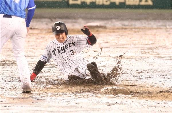 yamashi_3's tweet photo. 今日中止にしたセリーグの人はこれ見習え？
エンターテイメントで考えても10月1日が一番面白い試合になるはずだろ
なのになぜ中止？？無理に試合してまでも俺は胴上げの可能性がある時間を少しでも長く楽しみたかった https://t.co/Exhwe6VNJO