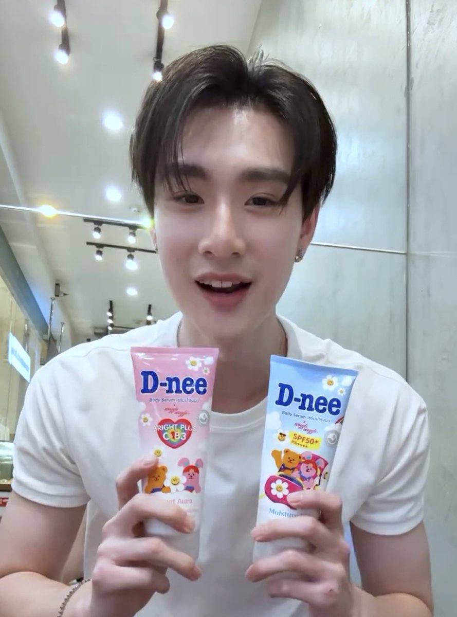 cutiechuboi's tweet photo. แล้ว D-nee เลือกคนถูกมาก ทั้งน้องแจ๊คกี้ทั้น้องธี เหมาะกับเด่กเร้กมากหนิ😽💘🤏🏻

baby jackie x baby tee👼🏻 https://t.co/TS5YBNdIVe