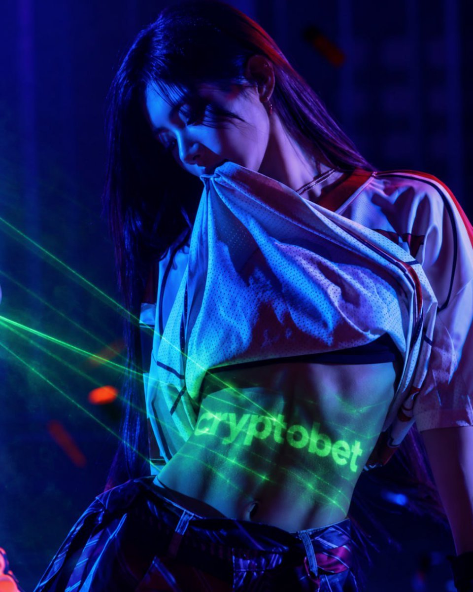 cryptobettr's tweet photo. Işık üstüne düştüğünde fark edilmemek mümkün değil.

CryptoBet ile sahne senin.

Güncel giriş profilde!

#Cryptobet Ferhat Gündoğdu #Salı https://t.co/8HHXbVu72b
