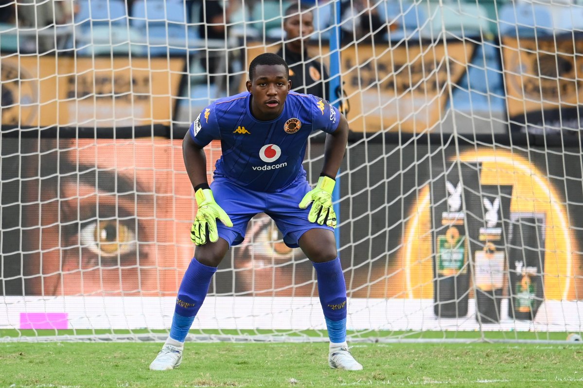 Soccer_Laduma's tweet photo. 🧤Fletcher Smythe-Lowe (19)
🧤Takalani Mazhamba (19)

Two of South Africa's most promising young goalkeepers who have bright careers ahead of them. ⭐

However, breaking into the first team of their professional clubs is proving to be difficult.

Do young goalkeepers in 🇿🇦 lack game time as a result of the quality depth of veteran goalkeepers playing now or is there something else delaying their progress❓