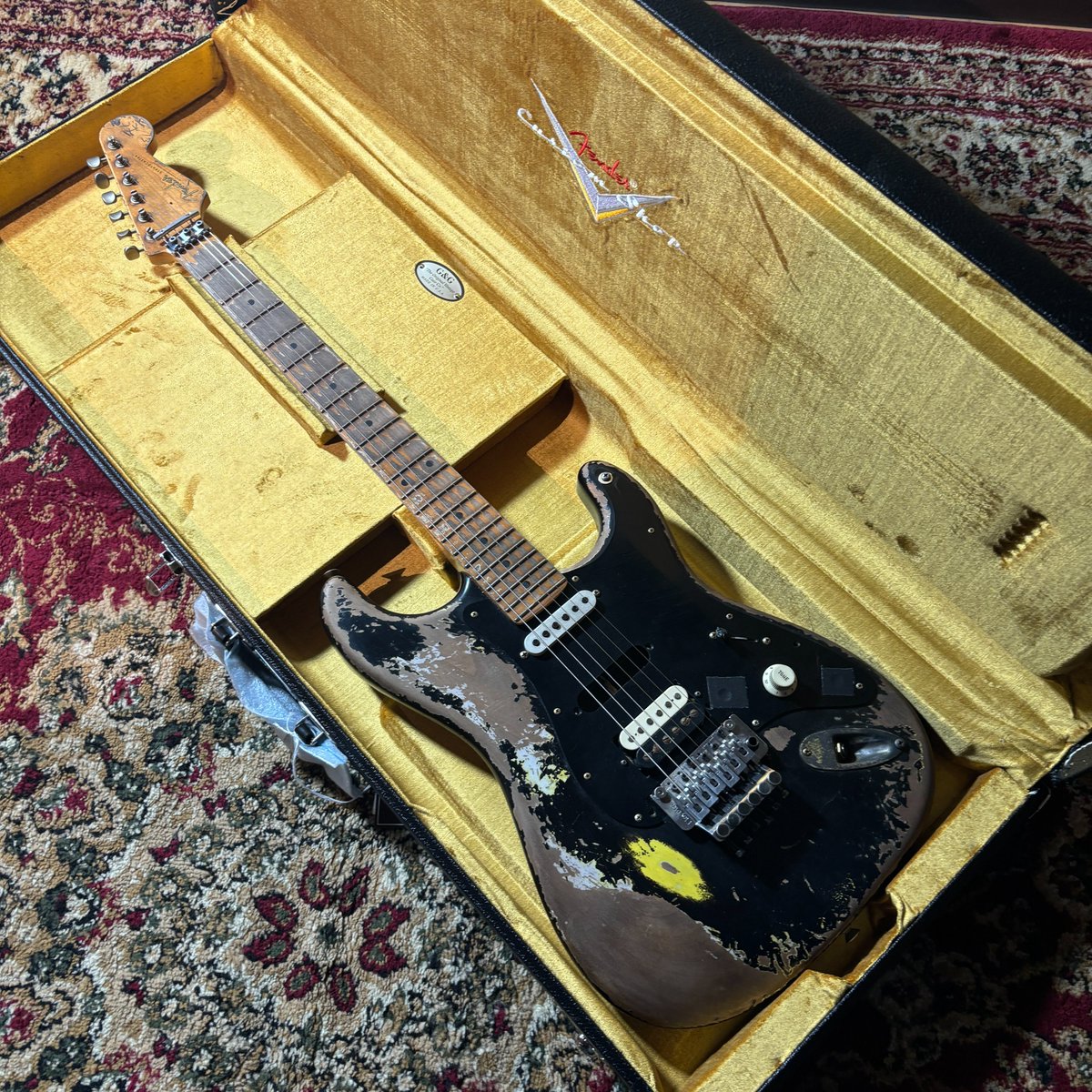 shima_sendai's tweet photo. #FenderCustomShop ギターのご紹介!
Fender Custom Shop MASTER BUILT BY AUSTIN MACNUTT 1957 H/S STRAT ULTIMATE RELIC w FLOYD ROSE Black over Grafitti Yellow
アルティメイトレリックなる究極レリック仕様!アメリカで担当八木が買ってきました!
詳しくはコチラ↓
https://t.co/jdOgTO7pKN https://t.co/GCc0hCORHq