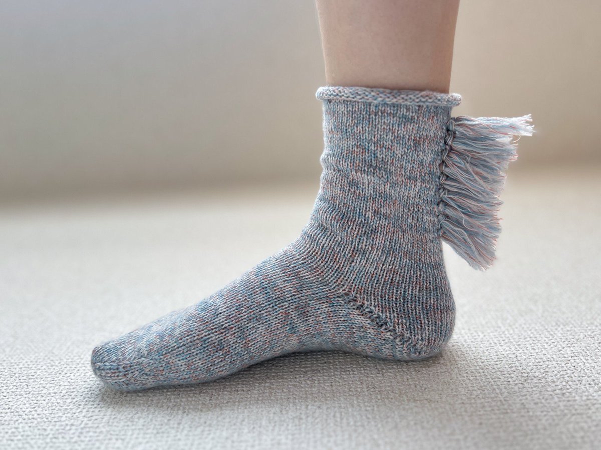 knittingbird_os tweet picture