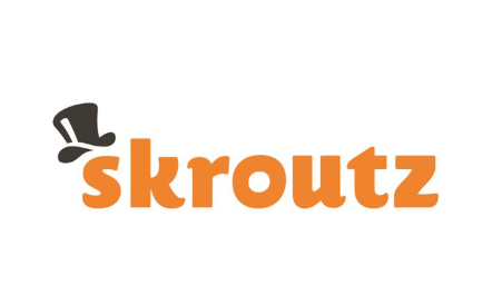 Mrpresidentgr's tweet photo. Καλημέρα πολίτες.

Στις 23 Σεπτεμβρίου η Skroutz Last Mile ανακοίνωσε περιστατικό κυβερνοασφάλειας, κατά το οποίο υπήρξε μη εξουσιοδοτημένη πρόσβαση σε σύστημά της.

Σύμφωνα με την εταιρεία, επηρεάστηκαν στοιχεία που σχετίζονται με αποστολές δεμάτων, όπως ονοματεπώνυμα, διευθύνσεις και τηλέφωνα επικοινωνίας.

Δεν έχουν επηρεαστεί στοιχεία πιστωτικών καρτών, πληρωμών ή κωδικοί πρόσβασης.

Όσοι έχετε παραγγείλει και έχετε χρησιμοποιήσει Skroutz Last Mile, προσοχή το επόμενο διάστημα. Τέτοια στοιχεία μπορούν να χρησιμοποιηθούν για πολύ πειστικά phishing emails, SMS ή τη��εφωνικές απάτες σχετικά με δήθεν παραγγελίες και παραδόσεις.

Μην πατάτε links στα τυφλά και μην δίνετε στοιχεία κάρτας ή κωδικούς μέσω μηνυμάτων.

Κάντε share. Μπορεί να γλιτώσει κάποιον από απάτη.

Da Prez got your back, you sexy citizens. 😎

#prez_vibing