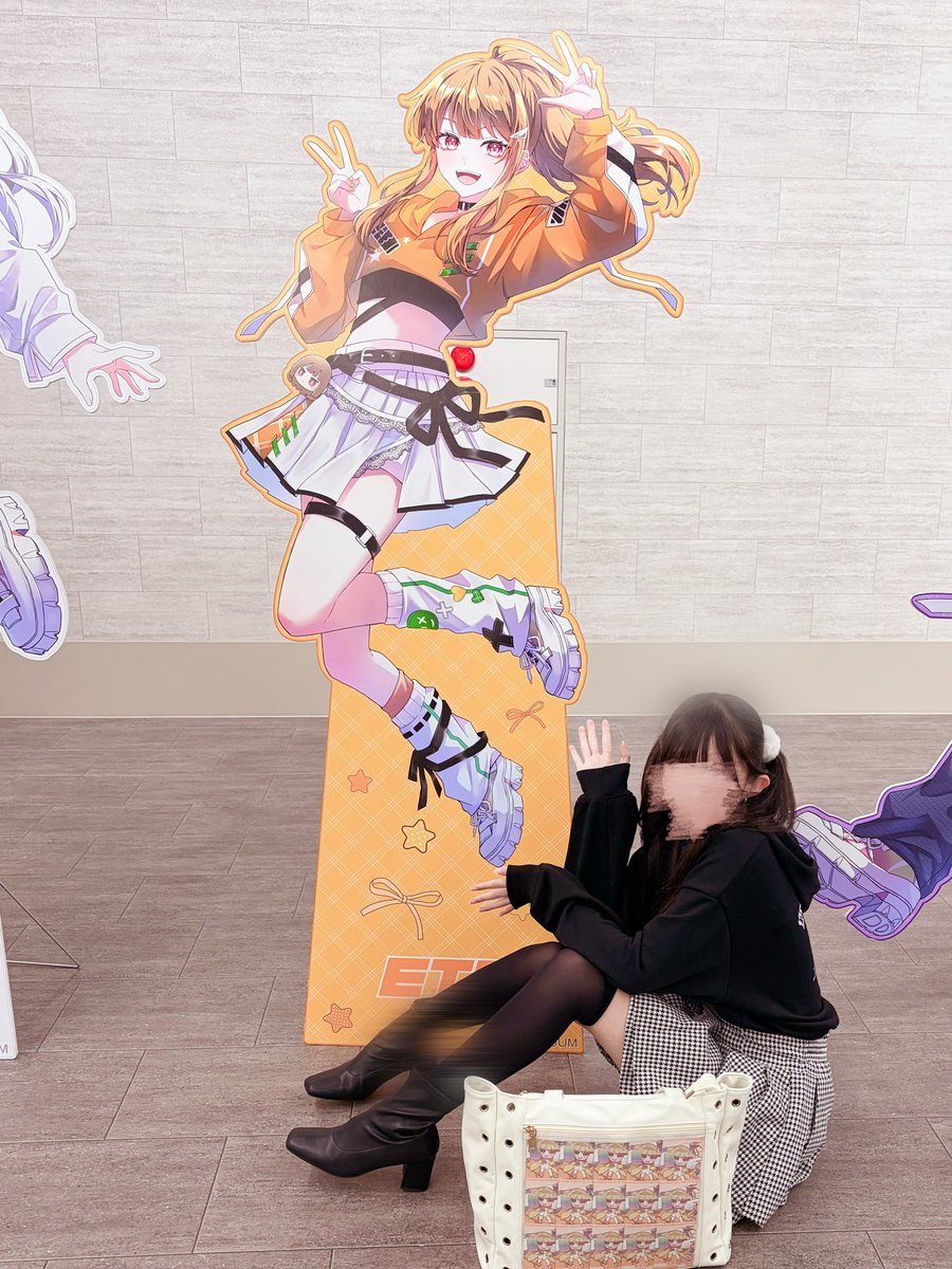 p0e29's tweet photo. @eto_cp ちゃんへ(>ч<)♥

9月27日によみうりランドお邪魔してきました🎶 園内がからぴち仕様になっててとっても素敵でしたт ̫т 最高に楽しかったです💕💕

今日もだいすきです🍫♡

 #からぴち  #えと ちゃん https://t.co/ZKSuzosEc3