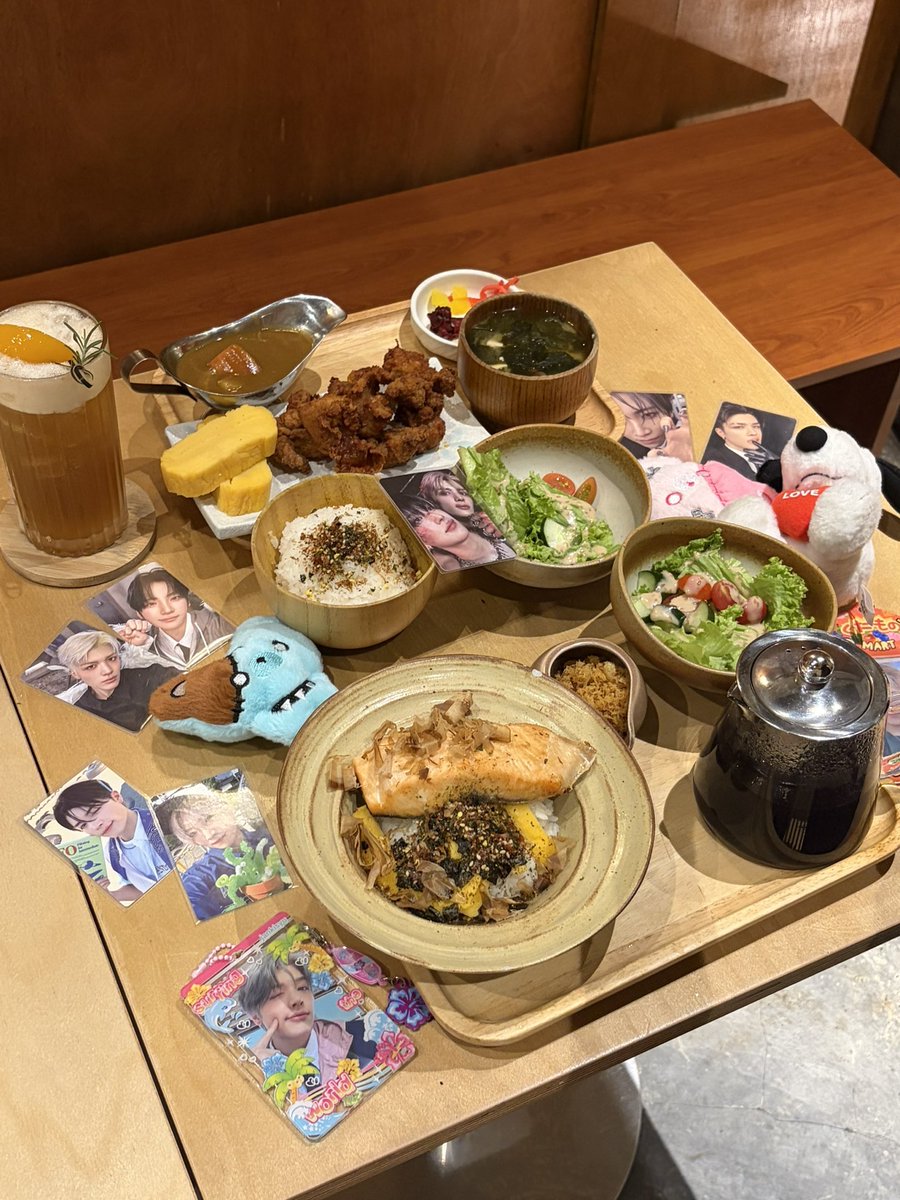 mongmongmaki's tweet photo. #luneeats japanese food + croffles so yummy! ᶻ 𝗓 𐰁 https://t.co/iGUpYcuudp