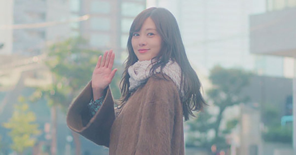 esclz's tweet photo. じゃあね。

今もまたにじむ空は
あなたとの日々を映し出す
泣いてないって強がらせて
出逢った頃と同じ季節
もうそろそろ行かなくちゃ
描きかけていた絵に色をつけて
泣いてないって坂の途中で

さよならとありがとう。 https://t.co/hzdvKuGzCg