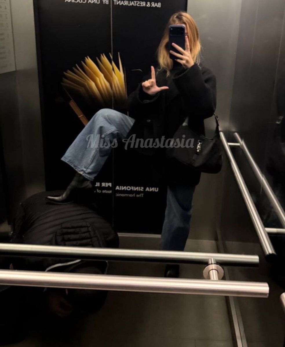 shiningbqueen's tweet photo. Coming to Milan very soon✨✨💸💸 https://t.co/N7ZdFN1Hcp