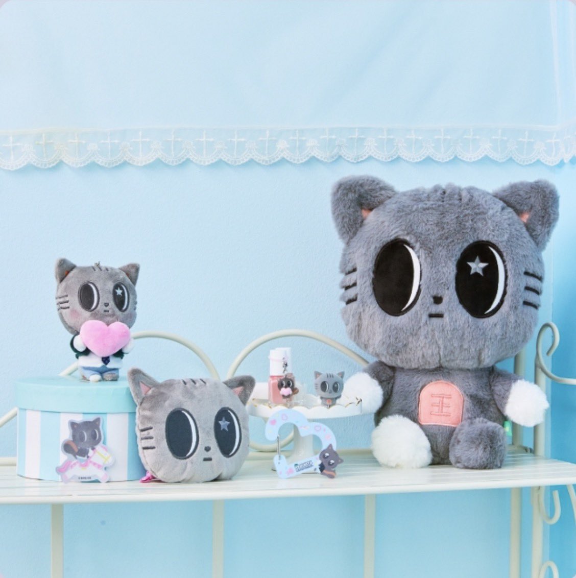 PPULBATU_'s tweet photo. PPULBATU <WALK TOGETHER>⭐️
🆕 DAGONYANG Merch
🔗 https://t.co/9EJcdVZPKJ
#PPULBATU #DAGONYANG https://t.co/telgJMRQgQ