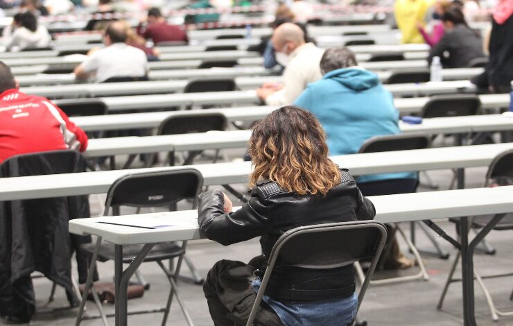 JMDChamberi's tweet photo. 💼  La oferta de #EmpleoPúblico de@MADRID de 2026 suma 2.557 plazas: 1.583 perfiles de administración, informática, sanidad, servicios sociales, entre otros, y 974 puestos de Policía Municipal, Bomberos y SAMUR-Protección Civil.
👉 https://t.co/b0y3tw5sWW

#oposiciones https://t.co/iKPNHJbiZF