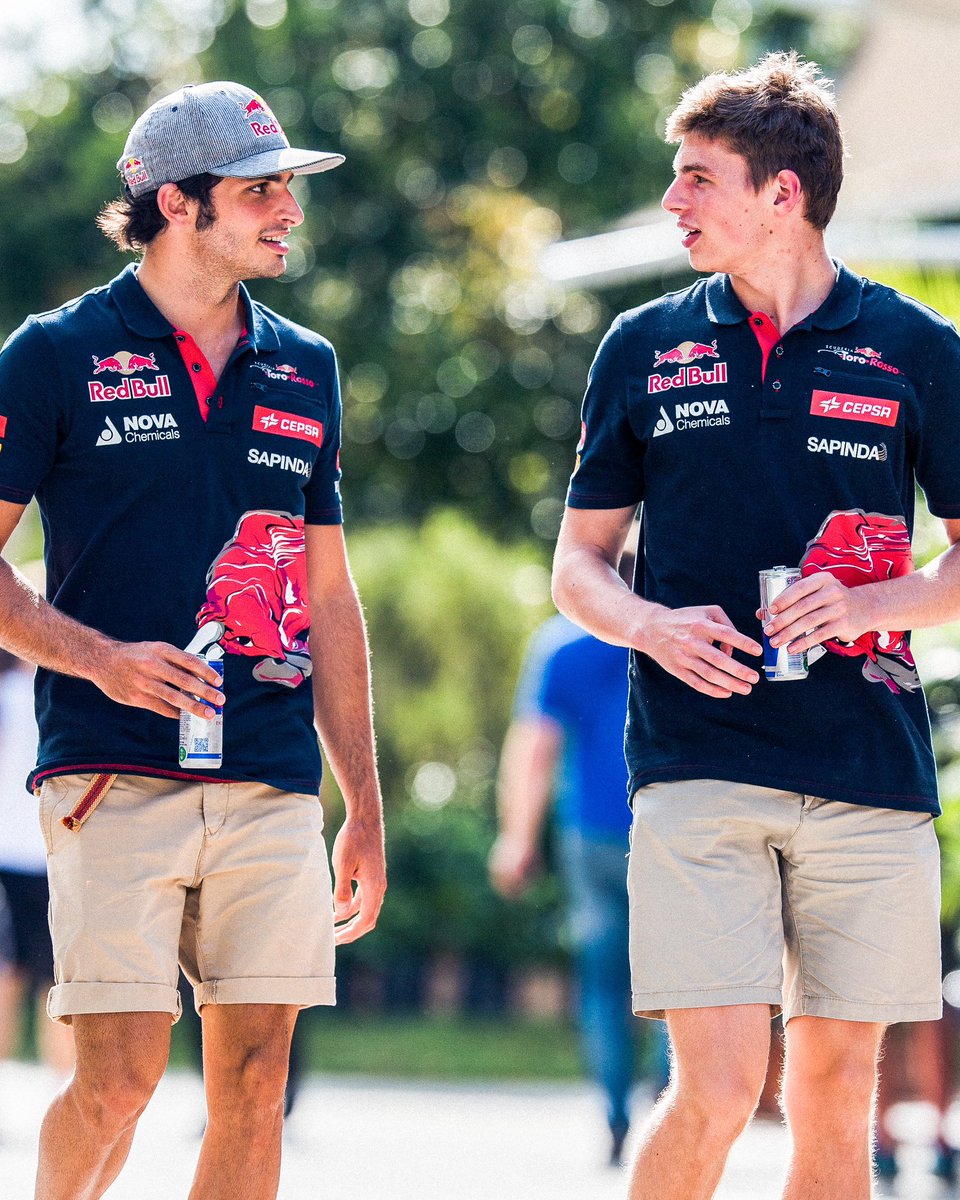 VerstappenCOM's tweet photo. Max's first F1 race in Malaysia 🔙 in 2015 🥹 https://t.co/EsIPeGdx4t