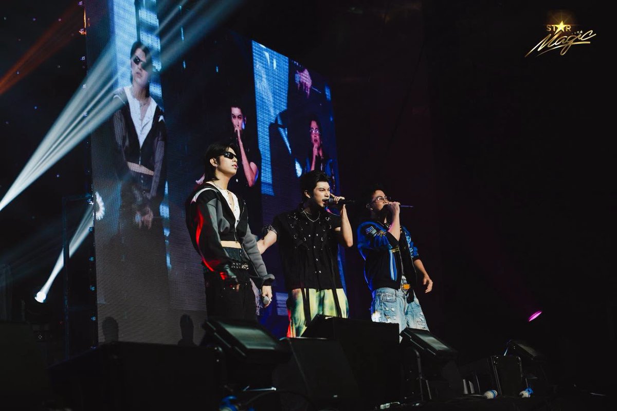 wriveph's tweet photo. Congratulations on your successful concert #KrystalMejes! Thank you for having us on your special night with your "Talians"! ✨

🔗 LISTEN HERE:
https://t.co/qbU83hoN92

🔗 OFFICIAL VISUALIZER
https://t.co/fj1l9kj7MF

#WRIVE
#BECOMING #BECOMINGKrystalMejes
#StarMagic #StarMusicPH https://t.co/e7jTTZPdA5