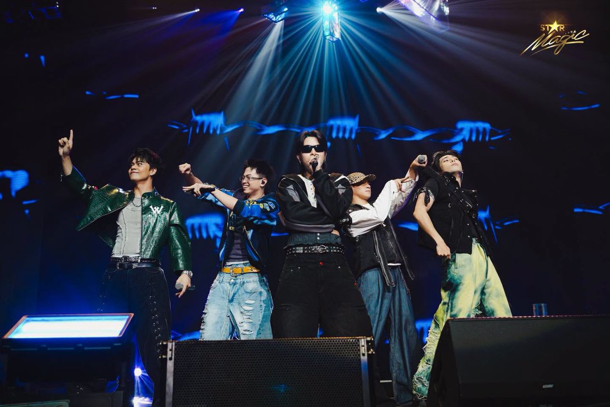 wriveph's tweet photo. Congratulations on your successful concert #KrystalMejes! Thank you for having us on your special night with your "Talians"! ✨

🔗 LISTEN HERE:
https://t.co/qbU83hoN92

🔗 OFFICIAL VISUALIZER
https://t.co/fj1l9kj7MF

#WRIVE
#BECOMING #BECOMINGKrystalMejes
#StarMagic #StarMusicPH https://t.co/e7jTTZPdA5