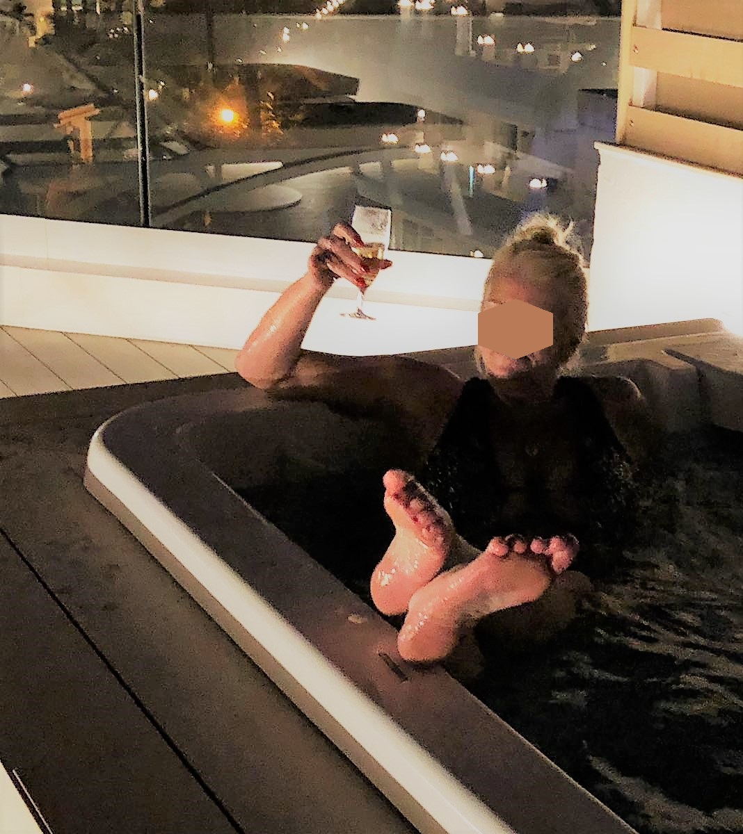 MistressSilke's tweet photo. Erzähle mir von deinen Phantasien lass dich dafür von mir demütigen und auslachen? Ich bin in Stimmung für beides! Also RUF MICH AN 🇩🇪09008 777 234 41 (€ 2,99/Min Deutschland) Deine Telefonnummer ist anonymisiert #TelefonDomina #Telefonerziehung #Telefonherrin #Deutschland https://t.co/Vgd5QabaoO
