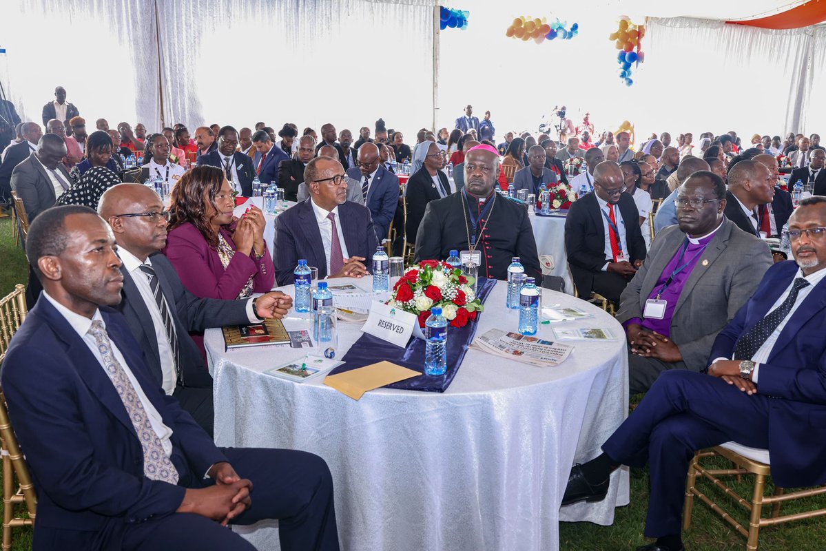 ppbkenya's tweet photo. Pharmacy and Poisons Board CEO Dr. Ahmed Mohamed joined Cabinet Secretary for Health Hon. Aden Duale at the 40th anniversary celebrations of the Mission for Essential Drugs and Supplies.

The event recognised MEDS’ contribution to the sourcing, testing, quality assurance and distribution of essential medicines and health products since 1986. It also marked the launch of MEDS Devane Company Limited.