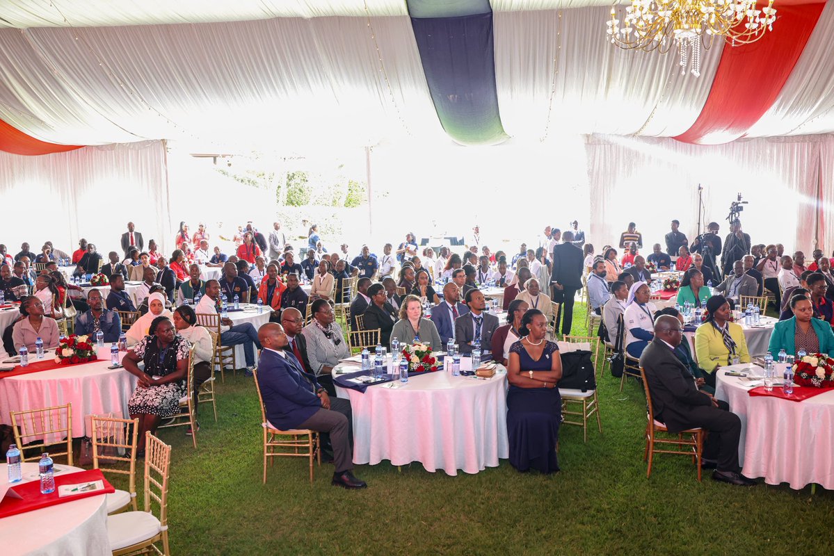 ppbkenya's tweet photo. Pharmacy and Poisons Board CEO Dr. Ahmed Mohamed joined Cabinet Secretary for Health Hon. Aden Duale at the 40th anniversary celebrations of the Mission for Essential Drugs and Supplies.

The event recognised MEDS’ contribution to the sourcing, testing, quality assurance and distribution of essential medicines and health products since 1986. It also marked the launch of MEDS Devane Company Limited.