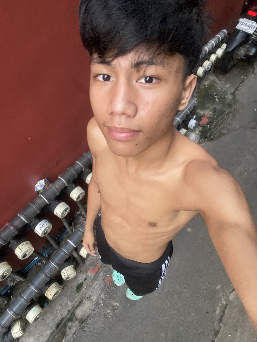 EulFajardo's tweet photo. dm my tg @kidslue https://t.co/2K1muNge50