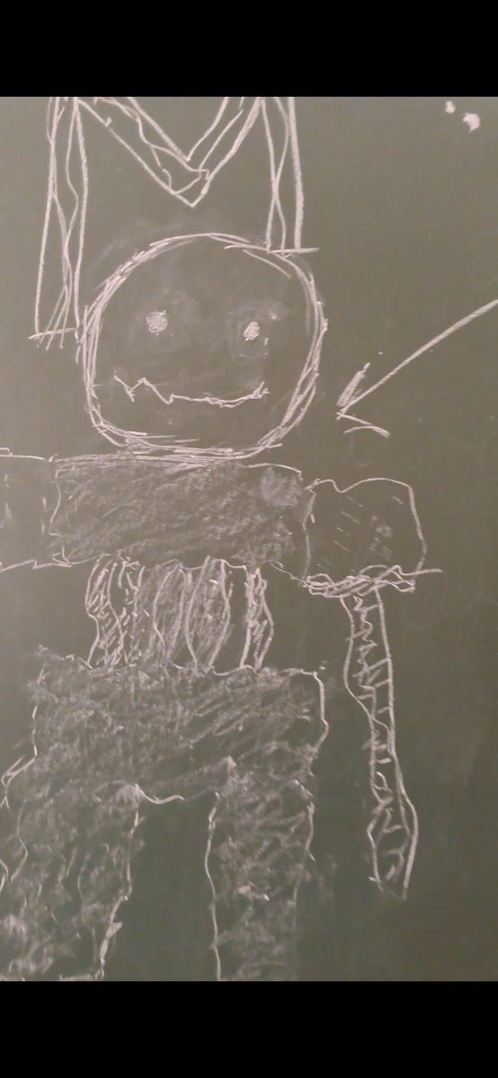RMnewsofficial_'s tweet photo. @moonl1gh8 Drawing at school https://t.co/GwXIS0BwhQ