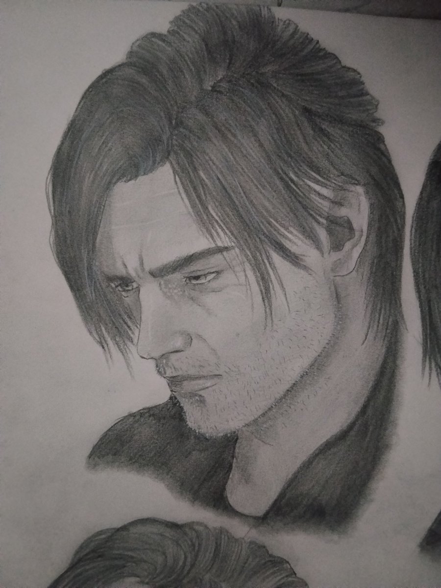 Shivaglace's tweet photo. I'll put some of my graphite drawings too😊
#residentevildrawingsㅤ #leonkennedy #ResidentEvil https://t.co/QjbW4LpgOd