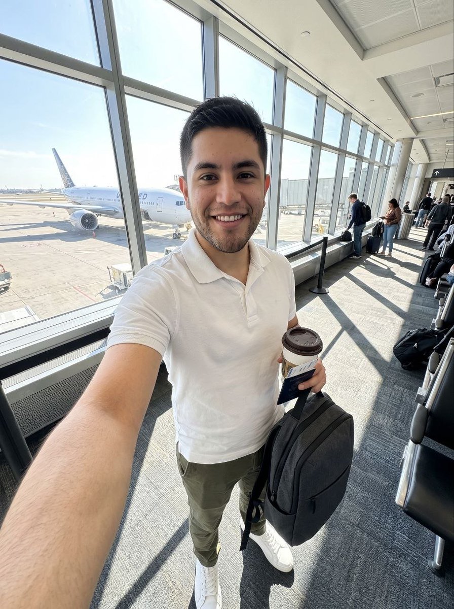 Santiago_1_00's tweet photo. New journey, fresh views, and a passport ready for the next adventure. ✈️☕

Sometimes the best memories begin right at the airport. 🌍✨

#TravelVibes #NewJourney #AirportLife #TravelMoments #AdventureAwaits https://t.co/q8iSTB2qtb