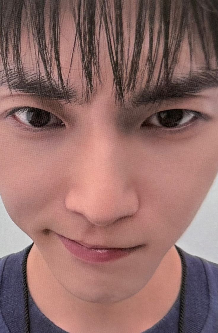 oceanxoul's tweet photo. the category is seunghan full face selcas 😭 idk but it never fail to make him look extra cute 🤏🏻 https://t.co/3PnUZVxjOg