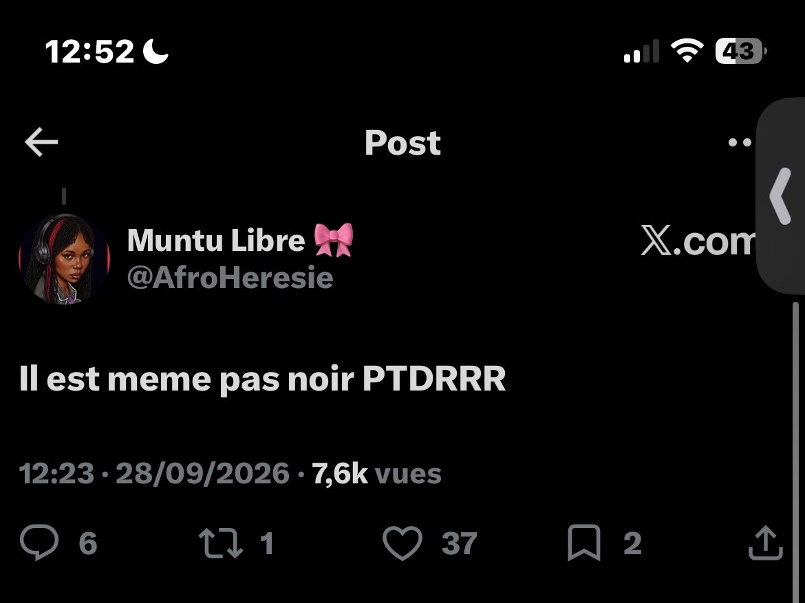 CesFait's tweet photo. @AfroHeresie @7oumii @Kimberly___xoxo @Nzoopost ah oui tu parlais de quoi là? sale grosse conne complexe https://t.co/2LDbb0AsgO