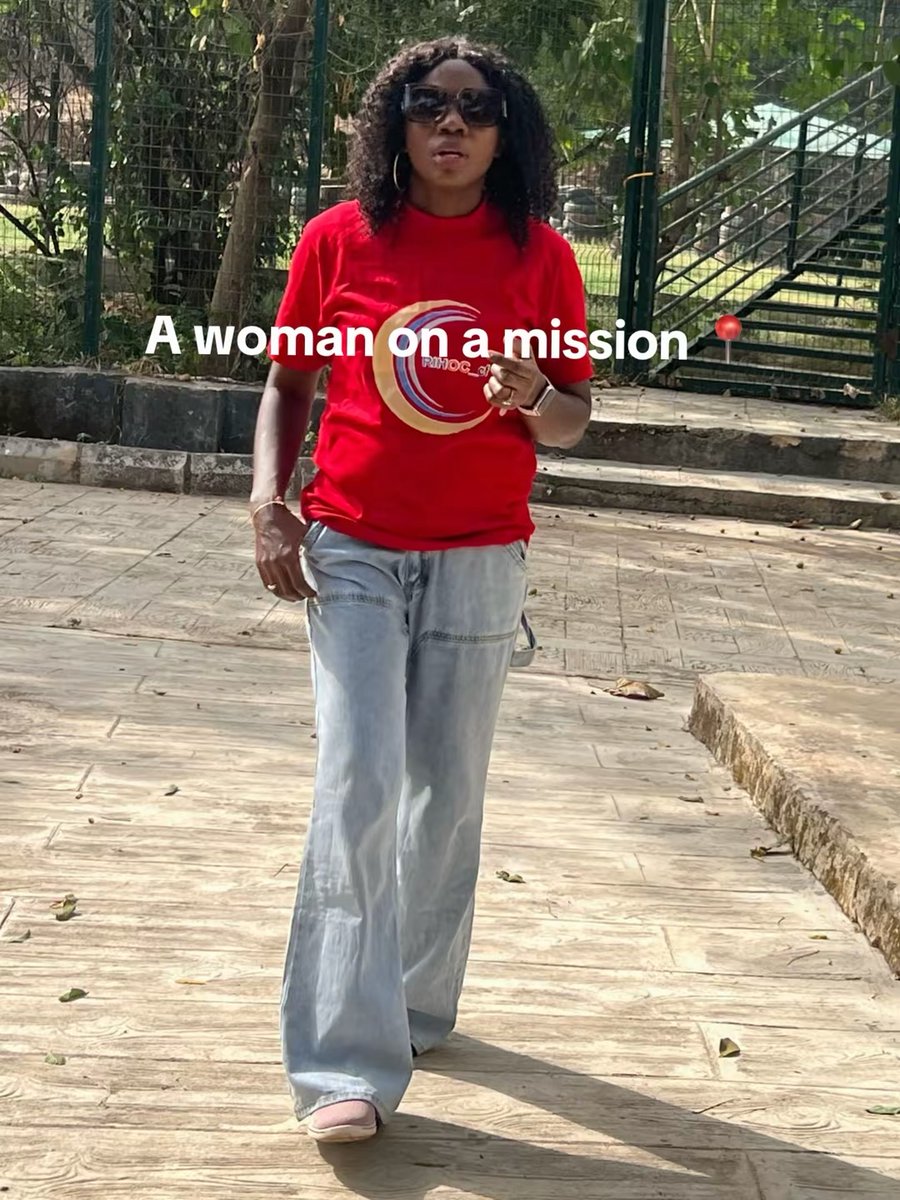 nataliebakerzcf's tweet photo. What’s your favourite colour? Swipe through. For 11 years, I’ve supported vulnerable children with scholarships, school supplies, sandals and relief items. I’m grateful to everyone who has helped us. Join us in changing lives in rural communities. https://t.co/heye9BknwL