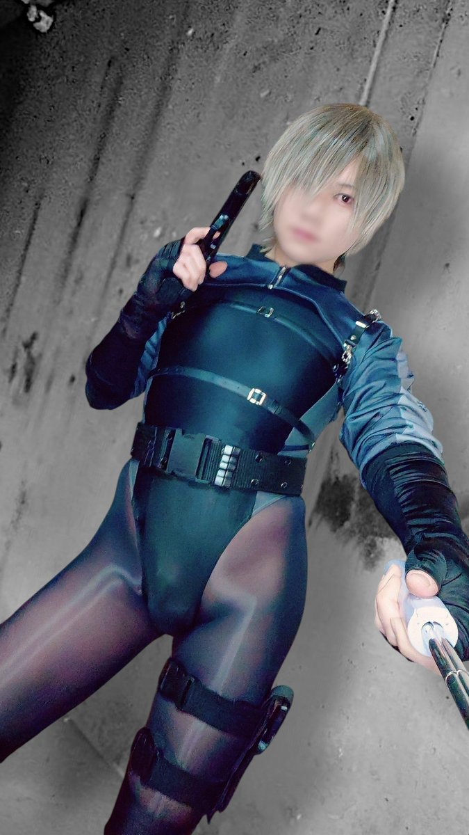 sdx_xxx_sphrx's tweet photo. 即落ち二コマ感 https://t.co/eUCeRbU3c4