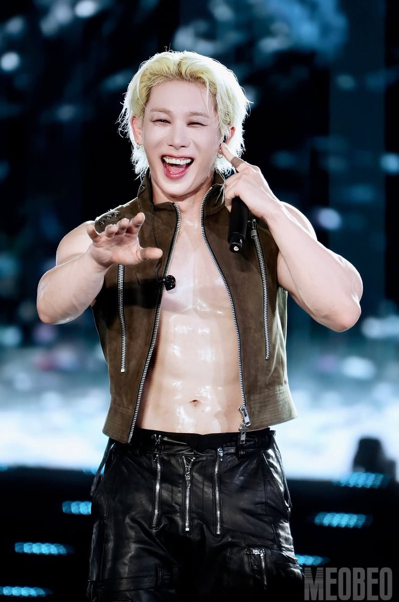 youp_puoy's tweet photo. 진짜 ㅠㅠ 너무 좋다 ㅠㅠ...... https://t.co/zROQqsuz7V