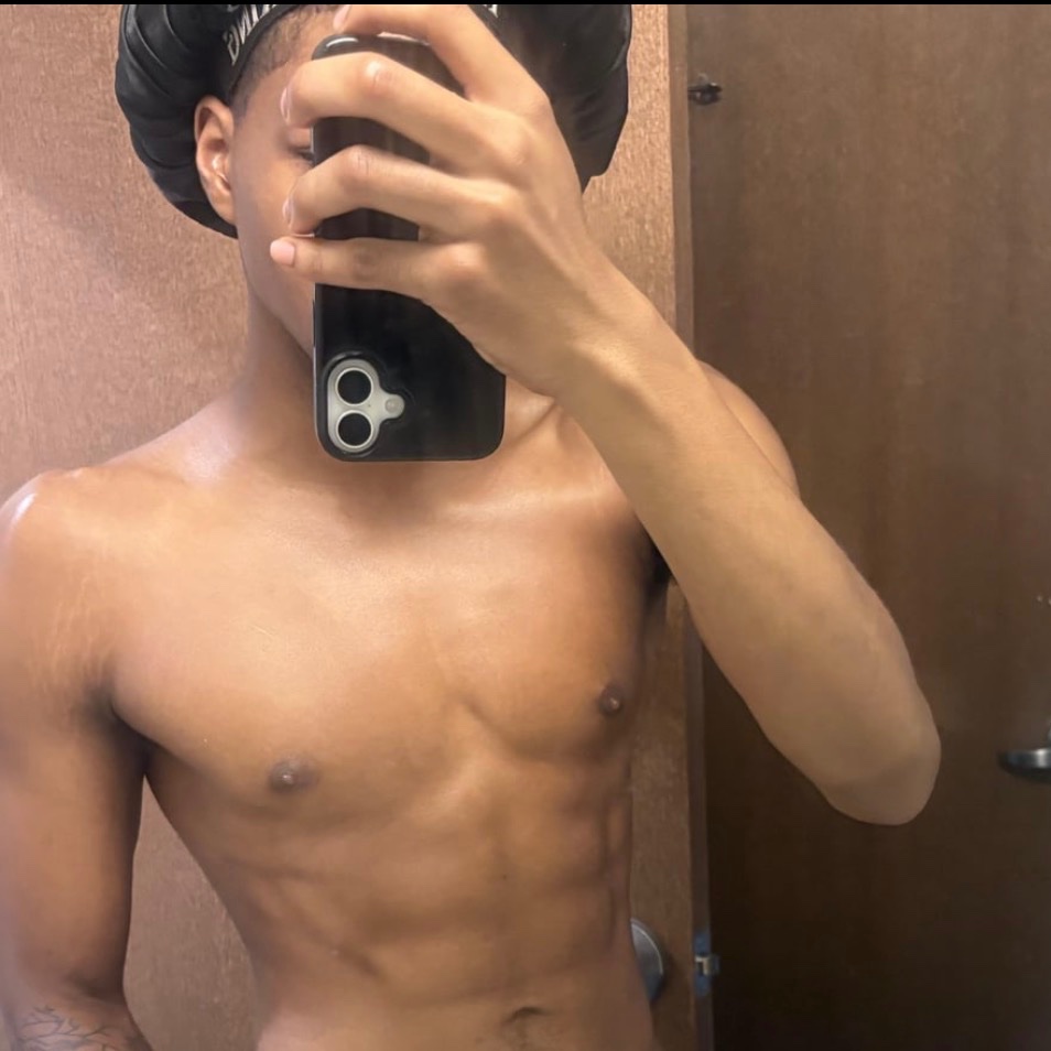 tjbbthingy's tweet photo. looking for new moots
-  tj
- he/him
- gym, sports
- i love chatting https://t.co/sirNWJD1gZ