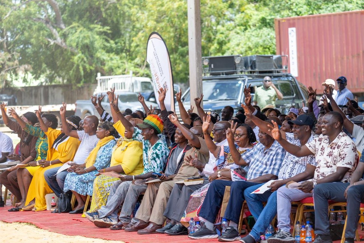 WilliamsRuto's tweet photo. The ownership and operations of the Dangote East Africa Oil Refinery, which we will launch tomorrow in Lamu, will be open and transparent. https://t.co/TmwrZ2wHYz