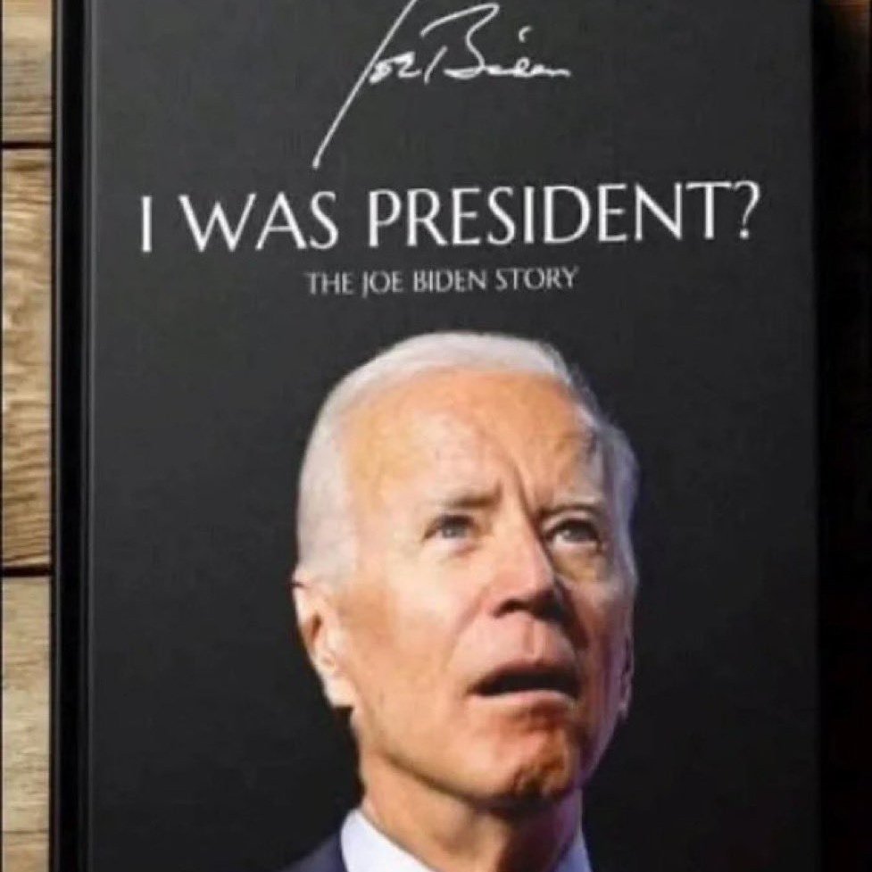 DougWard1969's tweet photo. @HunterBiden The difference is Trump was blinking and your father was actually sleeping https://t.co/M1v84YwQ8M