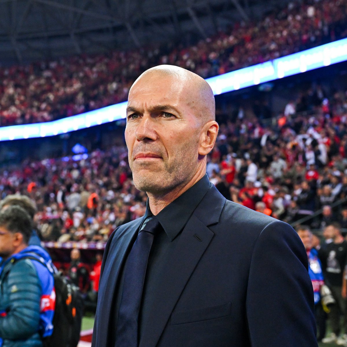 _BeFootball's tweet photo. Avouons qu’on a tous hâte de voir Éli-Junior Kroupi avec les Bleus de Zidane. 🇫🇷🤩 https://t.co/3W7kuKMsFS