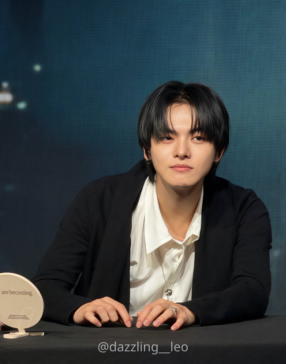 dazzling__leo tweet picture