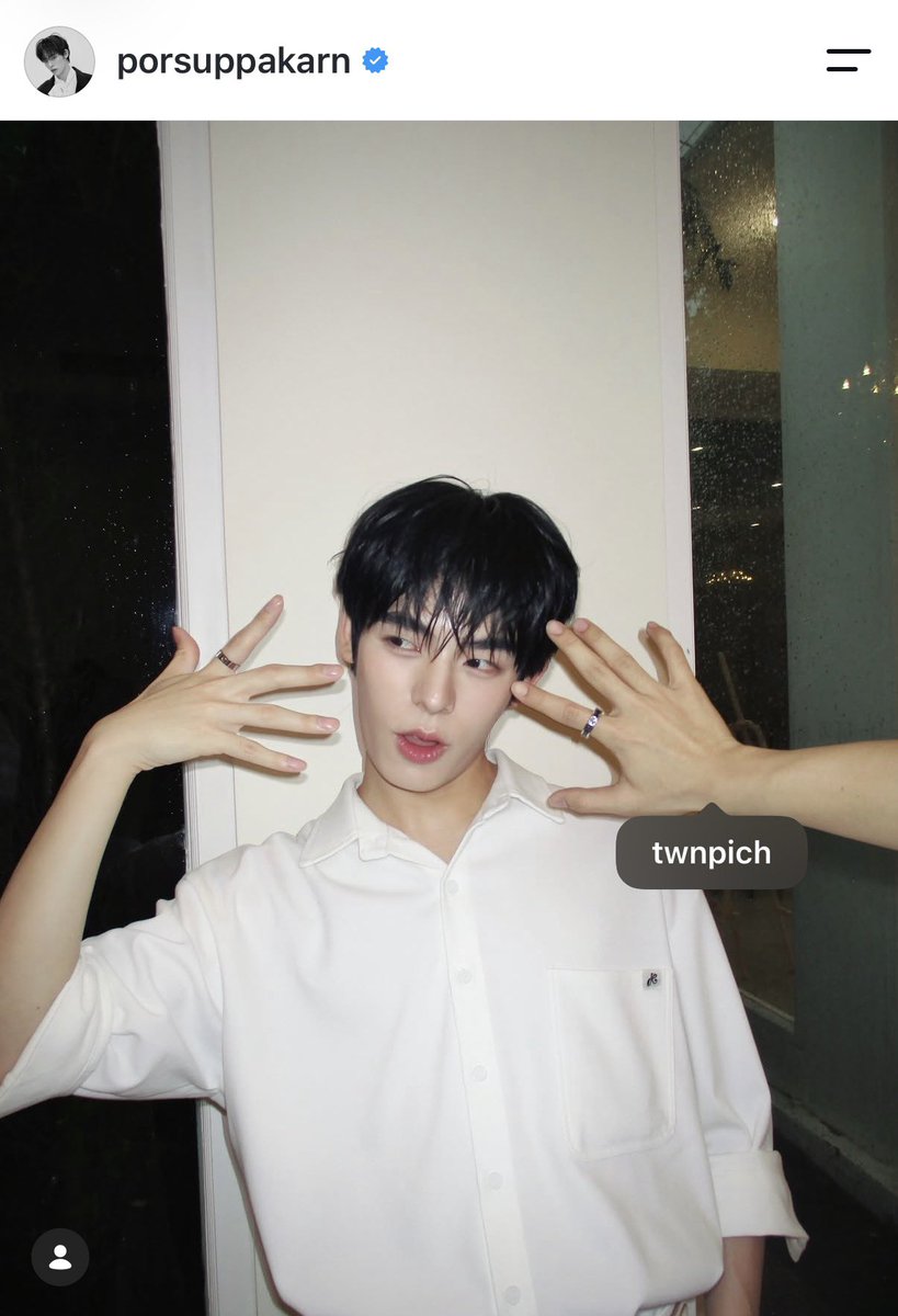 jayseunguwu's tweet photo. NOT TEETEEPOR SHOWING OFF THEIR RINGS?!?!? OH MY GOD BOYFRIEND BEHAVIOUR😭😭 https://t.co/u53Q36N7cf