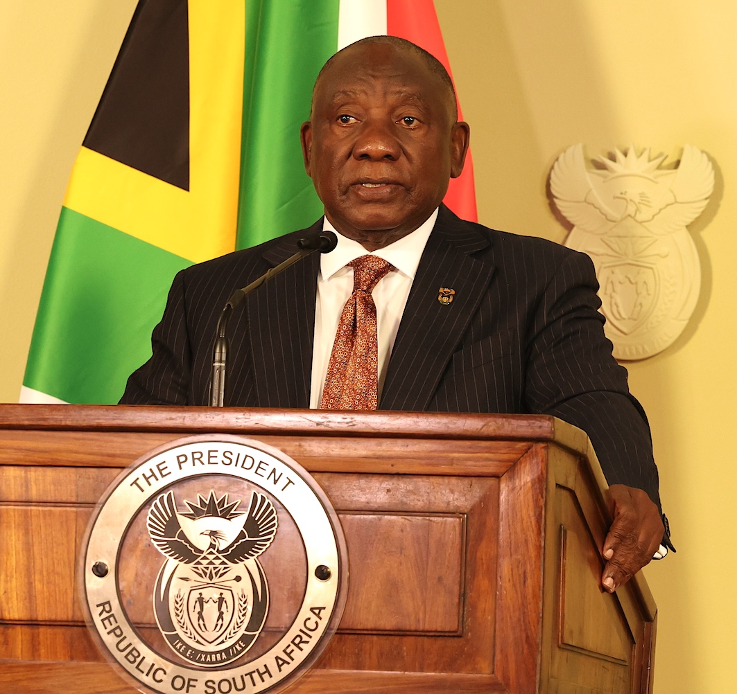 PresidencyZA's tweet photo. PRESIDENT TO ADDRESS THE NATION

President @CyrilRamaphosa will this evening address the nation on the steps being taken by Government to confront gender-based violence and femicide (GBVF), and provide an update on investigations into the murder of women in and around the City of Ekurhuleni.

🗓️ Tuesday, 29 September 2026
🕖 19h00

📹 The SABC will provide a broadcast feed to all media, while PresidencyZA will live-stream the proceedings on its various digital platforms.