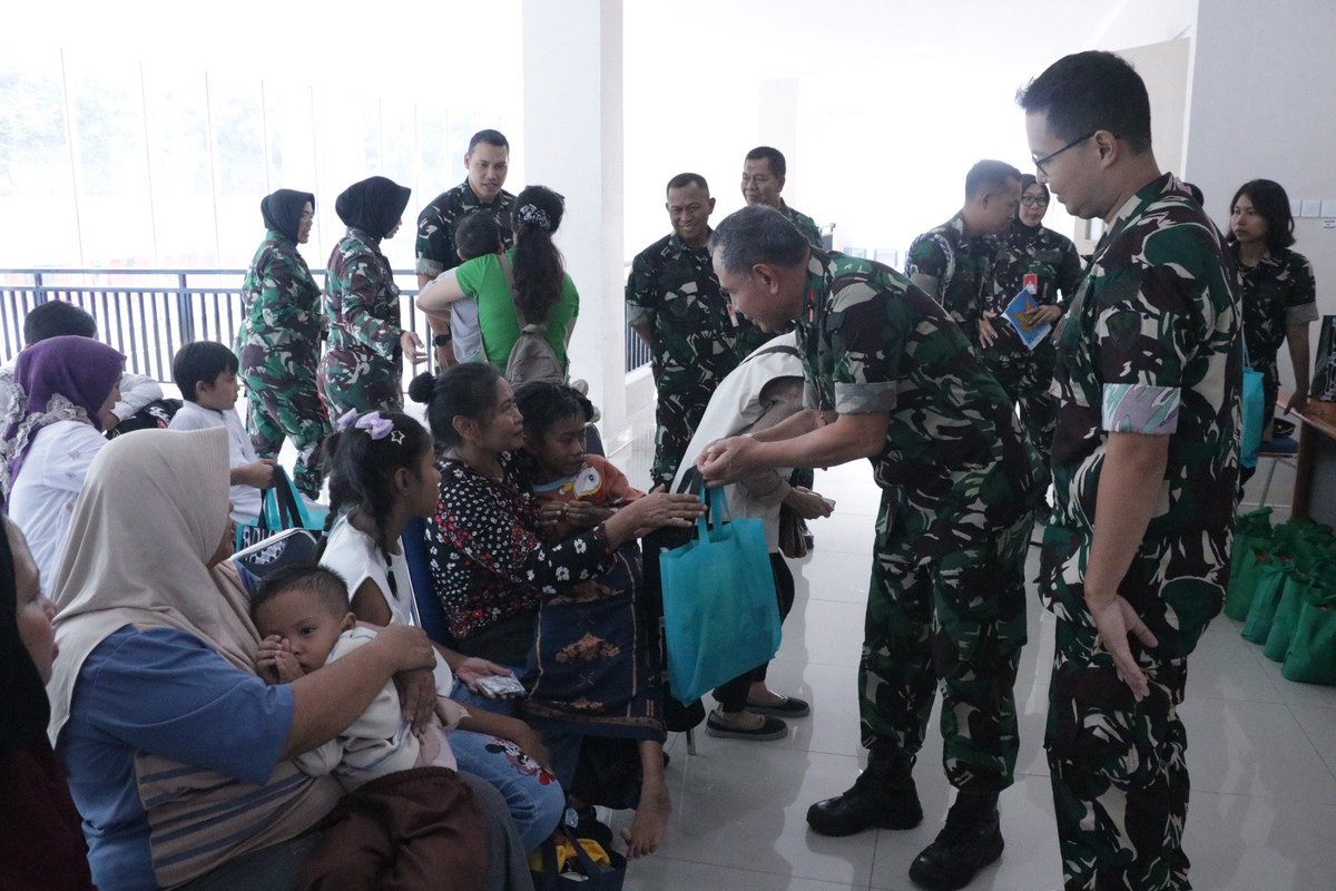 PenSulaiman's tweet photo. Personel Sathanlan Lanud Sulaiman Tingkatkan Kesiapsiagaan melalui Latihan SAR Air https://t.co/Rte0nvs5hw