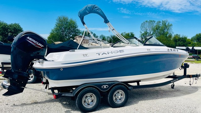 USBoatSales's tweet photo. Ad: For Sale - 2022 Tahoe 200 S https://t.co/dJxvcRIZ5g <<--More #TahoeBoat #UsedBoats https://t.co/oKWavpw8ir