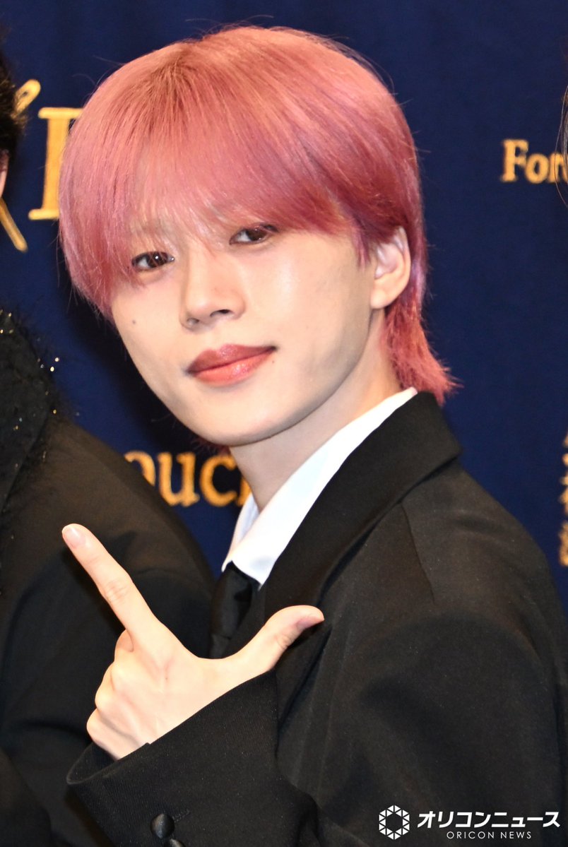 oricon's tweet photo. JO1木全翔也
全米デビューのプロデューサー・デムにびっくり😮
「初めて見る光景でした」
https://t.co/tcAEK9pPjO

JO1『全米デビュー出発式』🗽 https://t.co/jMbTacSfl7