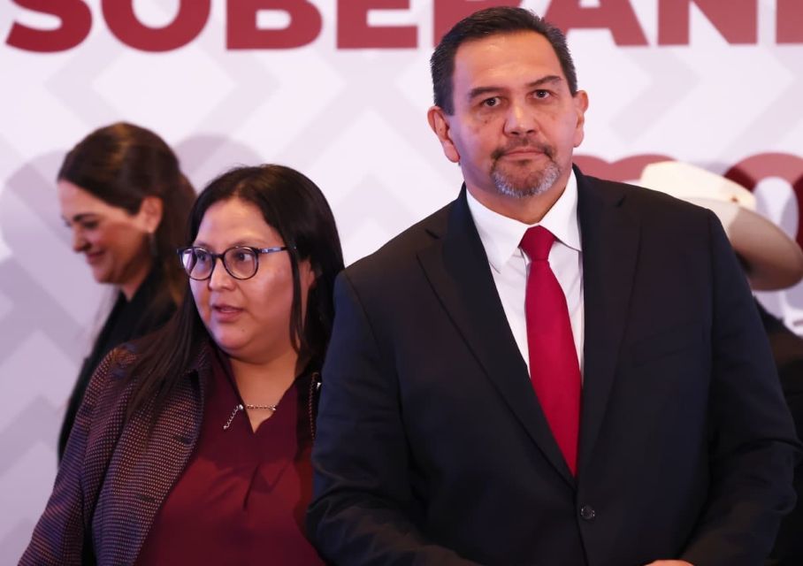 claroscuronoti's tweet photo. Aplasta Sheinbaum a Adán Augusto e impone a ex panista en Chihuahua https://t.co/KXAuPBsakr #Guanajuato #León #Celaya #Irapuato #SMA #Silao https://t.co/DoXYdxlubJ