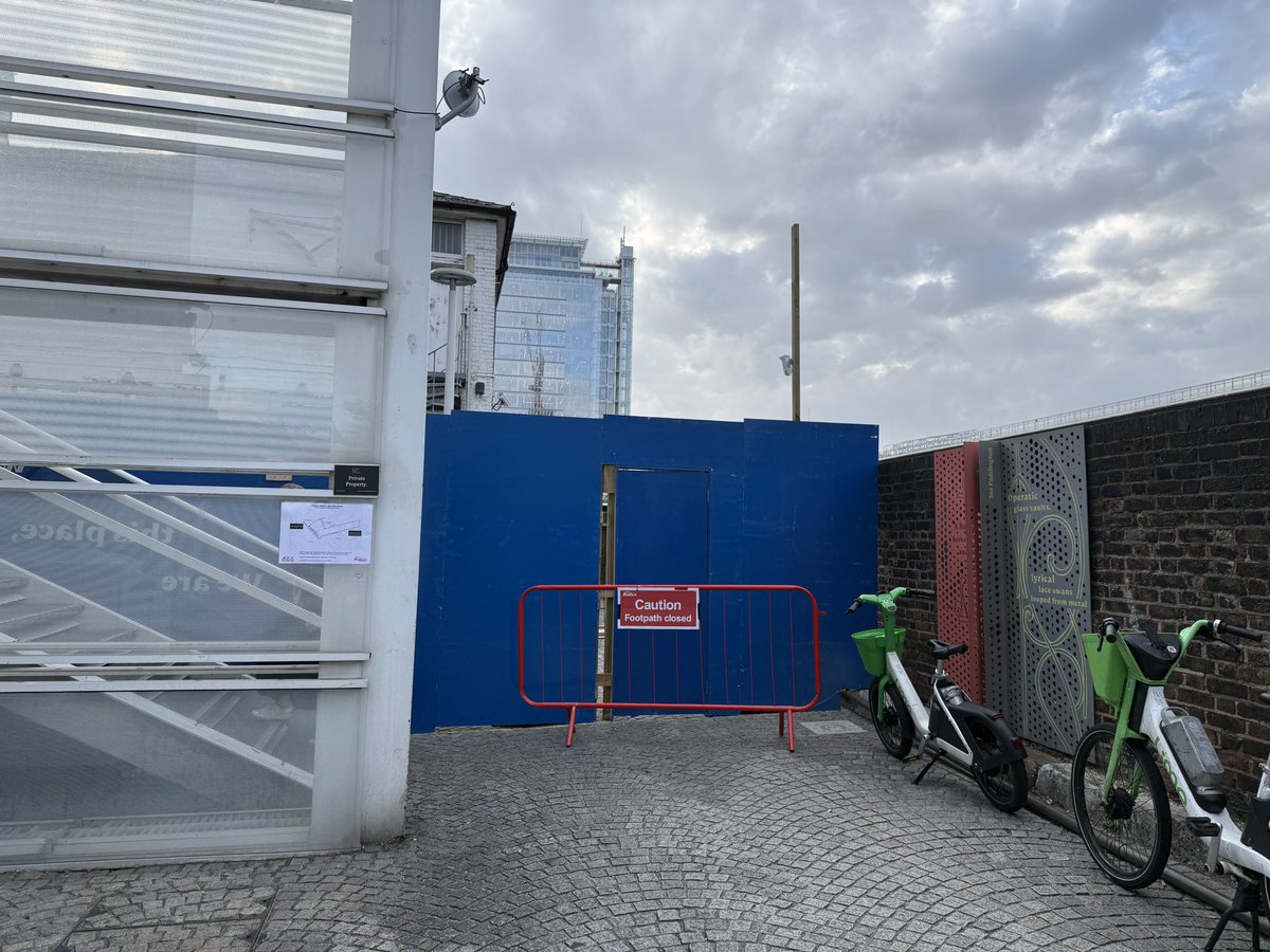 inpaddington's tweet photo. Work 🏗️ has now started to create the Fleming Centre @FlemingCentre in Paddington, a global resource for collaboration on antimicrobial resistance. Pedestrian 🚶 and cycle 🚲 diversion routes are now in place along The Bays, which will remain in place until 2029. https://t.co/5kNGuaYa3x