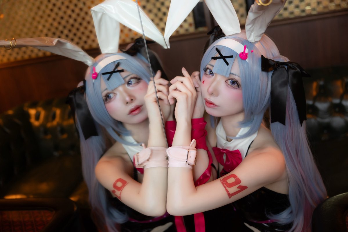 mone_sasami__'s tweet photo. 【Cosplay🥀】
  
      VOCALOID

               /初音ミク*ラビットホール

 ꪔ̤°❀⋆.ೃ࿔*:･𐦍༘⋆∴∵∴ ୨୧ ∴∵∴ ୨୧ ∴∵∴ ୨୧ ∴∵∴ https://t.co/TbojFSFYOB