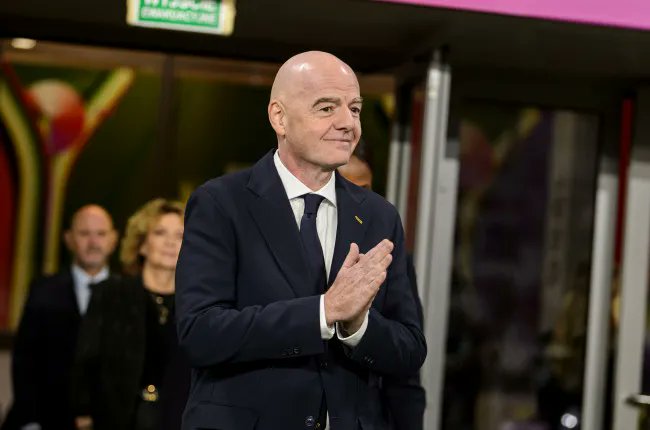 Soccer_Laduma's tweet photo. ➡️FIFA Accuses UEFA Of 'Misinformation Campaign' In Bid For World Cup Papers 🗃️

In the 26-page legal filing, FIFA says UEFA is acting "for purposes of harassment, rather than out of any legitimate need for discovery"

MORE: https://t.co/LIdqJRvcqH https://t.co/OFUOs9Th2Z