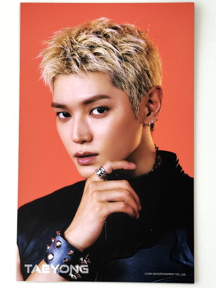 artn_irene's tweet photo. 용이 페이스카드❤️❤️❤️

THE REDLINE 
[NCT 127 5TH TOUR NEO CITY: SEOUL]
OFFICIAL MD - PHOTO SET (TAEYONG ver)

#NCT127 #BLINGY #TAEYONG
#NCT127_BLINGY  #NCT127_THE_REDLINE https://t.co/GXnHD5YeZ1