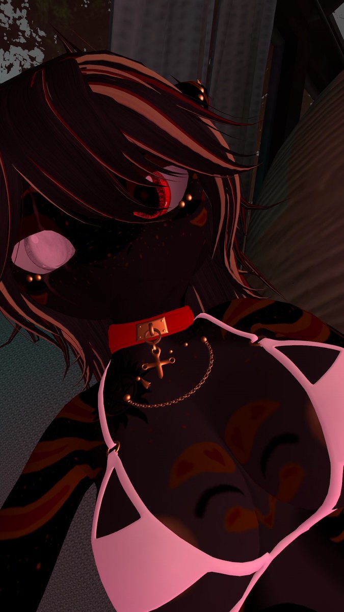 SynisterVr's tweet photo. Can we cuddle if I give you the big eyes? https://t.co/rMf553pGWL