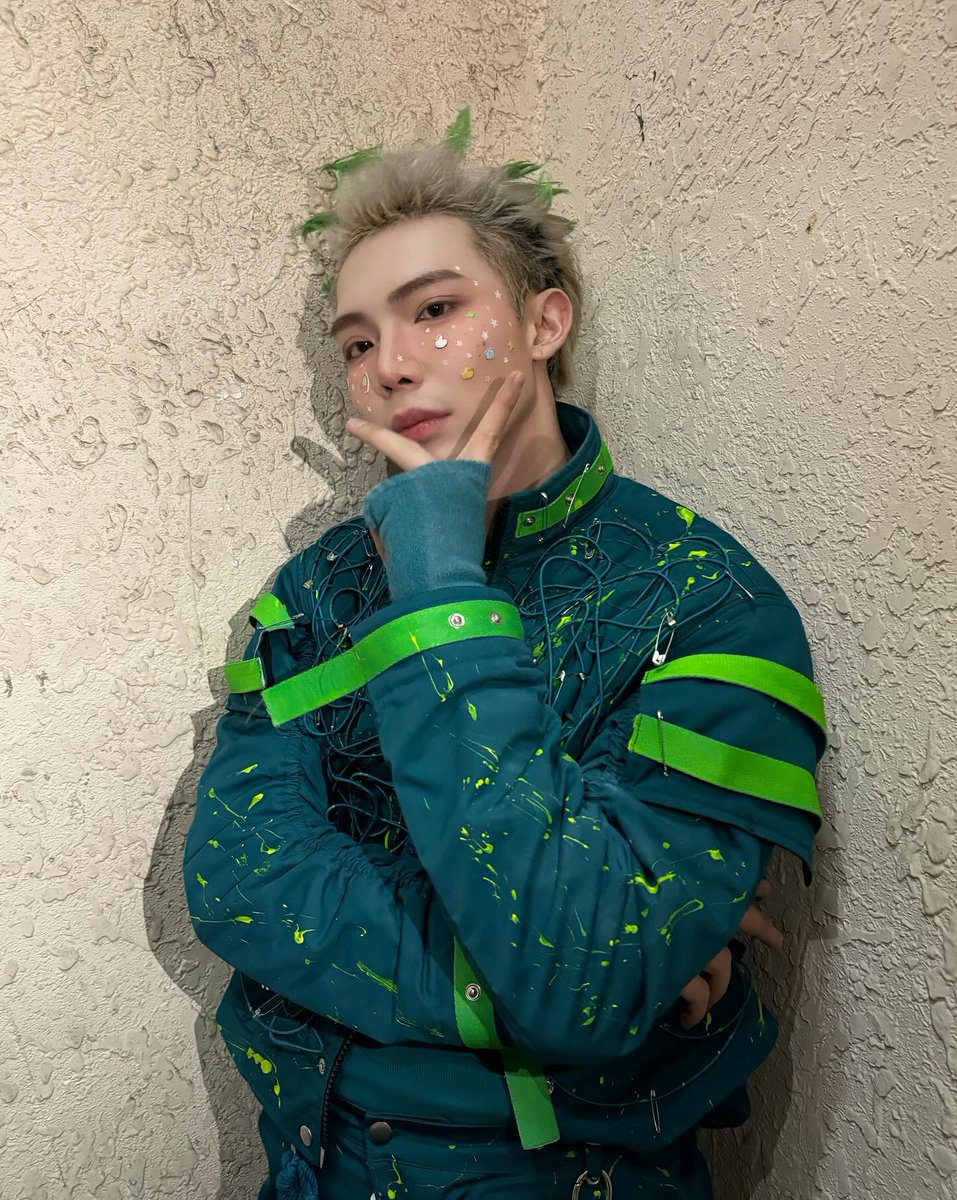 andre1998_'s tweet photo. 困難な時こそ、笑顔を忘れないで。 😎🤔
JPvYN https://t.co/InUCqgjSq5