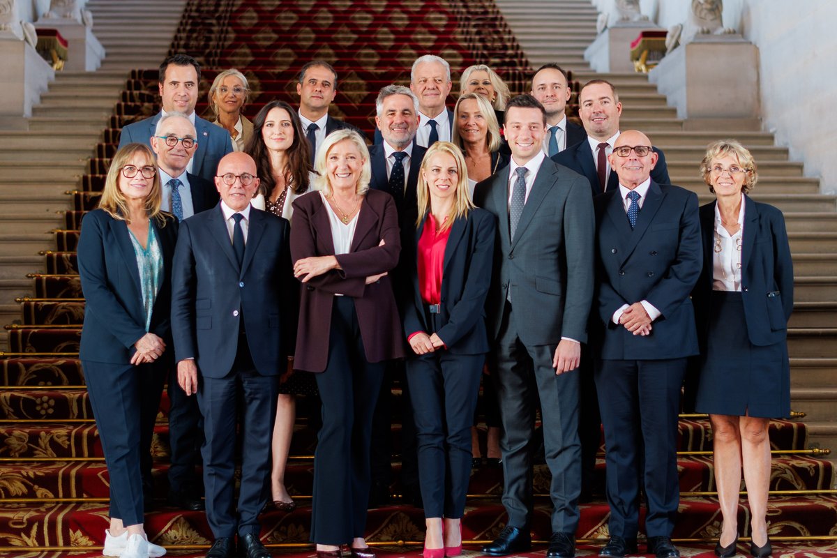 J_Bardella's tweet photo. 🇫🇷 Ils sont les visages du Rassemblement National et de l'UDR au Sénat : bienvenue à nos nouveaux sénateurs !

Ce groupe, présidé par @diaz_edwige, confirme notre dynamique et notre capacité de rassemblement. 

Je leur souhaite tous mes vœux de réussite. https://t.co/WsBq7U4QXd